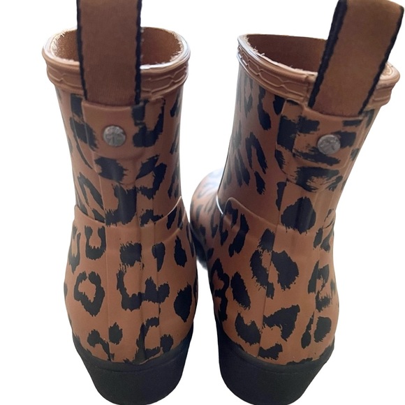 Hunter Original Leopard Print Refined Low Heel Wellies - Picture 9 of 16